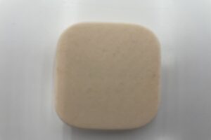 資生堂マキアージュドラマティックパウダリー　容器